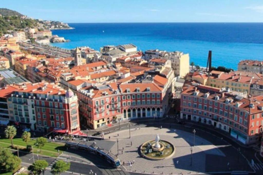 Studio A Louer Au Coeur Du Carre Dor A Nice, Rue Dalpozzo A 150 Metres Des Plages Zewnętrze zdjęcie