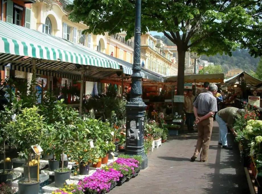 Studio A Louer Au Coeur Du Carre Dor A Nice, Rue Dalpozzo A 150 Metres Des Plages Zewnętrze zdjęcie