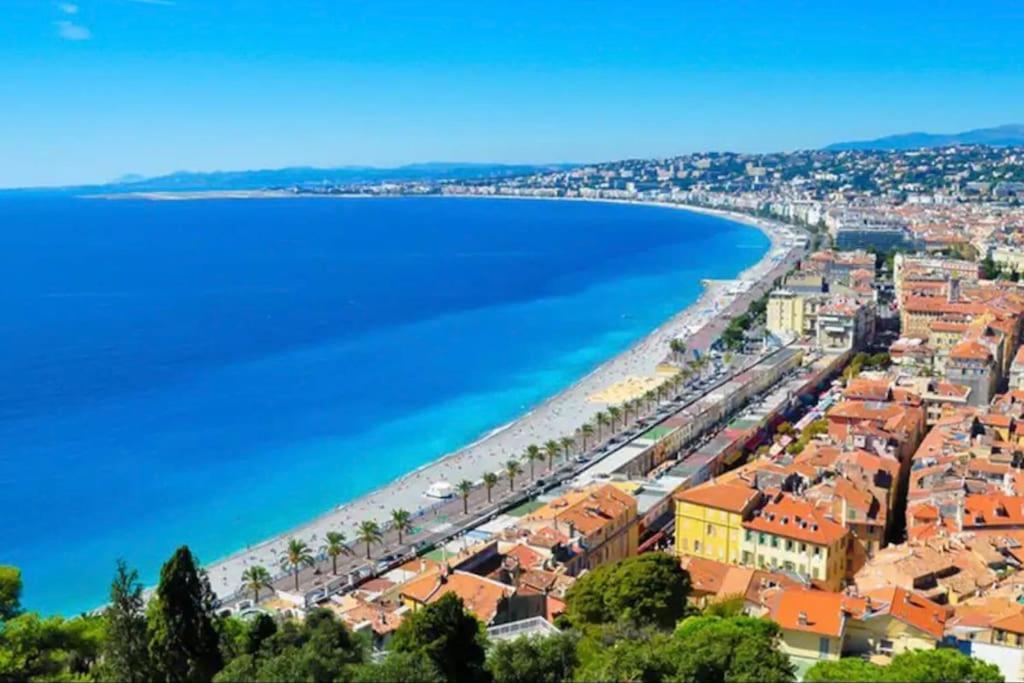 Studio A Louer Au Coeur Du Carre Dor A Nice, Rue Dalpozzo A 150 Metres Des Plages Zewnętrze zdjęcie